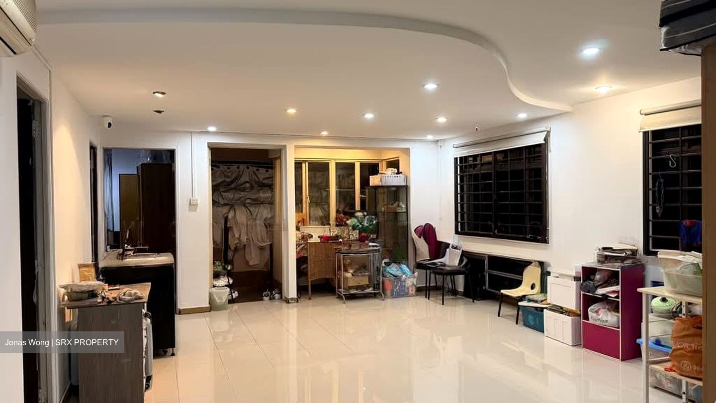 Blk 334 Kang Ching Road (Jurong West), HDB Executive #553779421